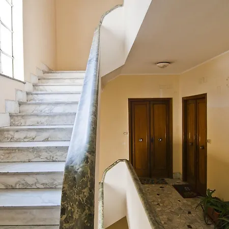 Aquari Cozy Apartment Rome